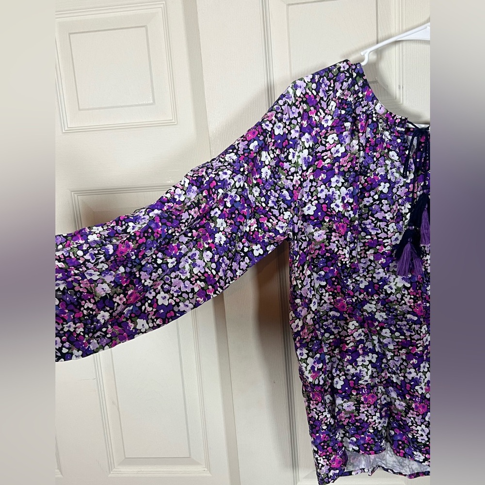 ✨Purple Ditsy Floral Boho Blouse Tassel Tie Neck Flowy Top - Picture 5 of 9
